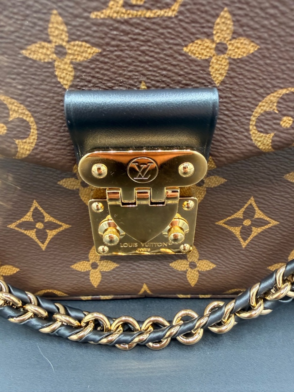 Louis Vuitton Trunkie Monogram Shoulder Bag – Current Collection w/ COA - Picture 3 of 12